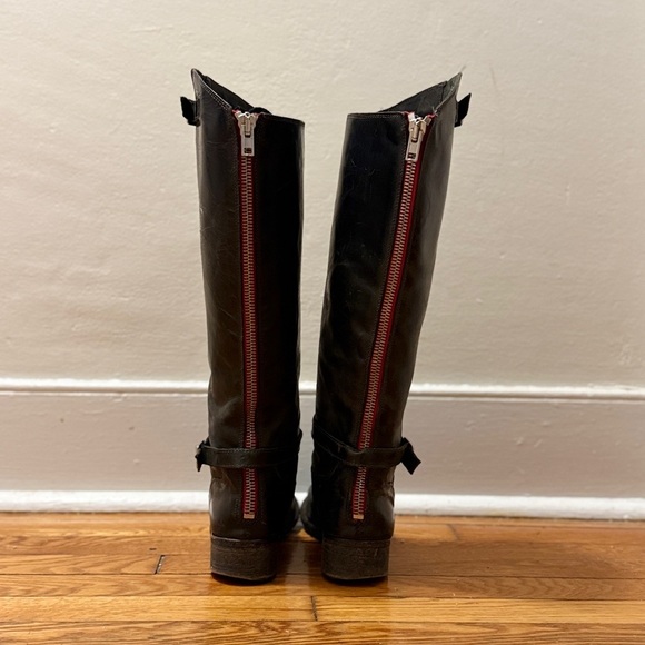 CHARLES DAVID Vintage Riding Boot. Black. Red Zip. The Rowdy. Women’s Size 9. - Picture 4 of 16